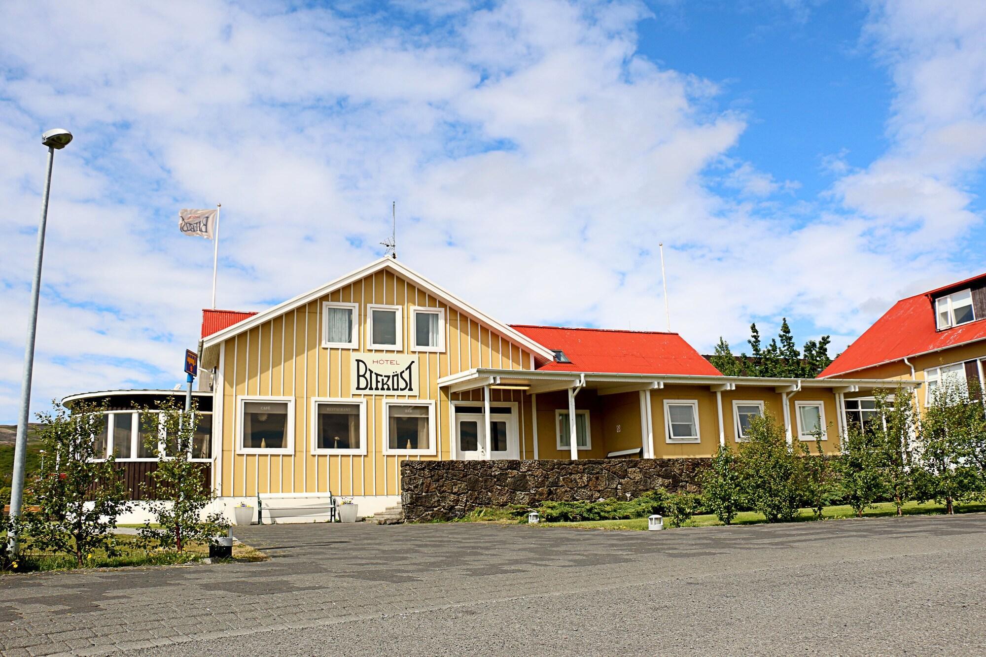 Hotel Bifroest Екстер'єр фото