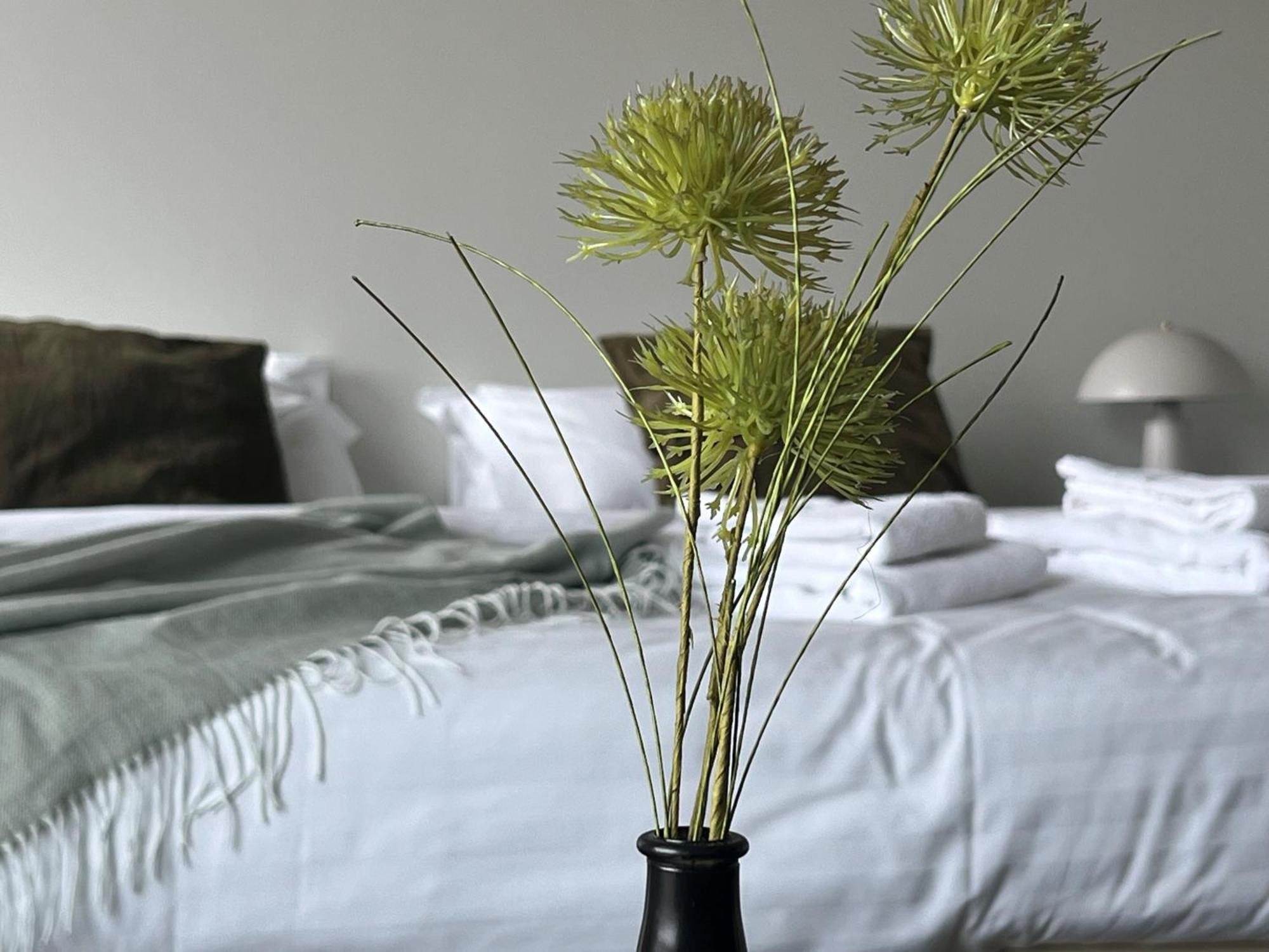 Hotel Bifroest Екстер'єр фото