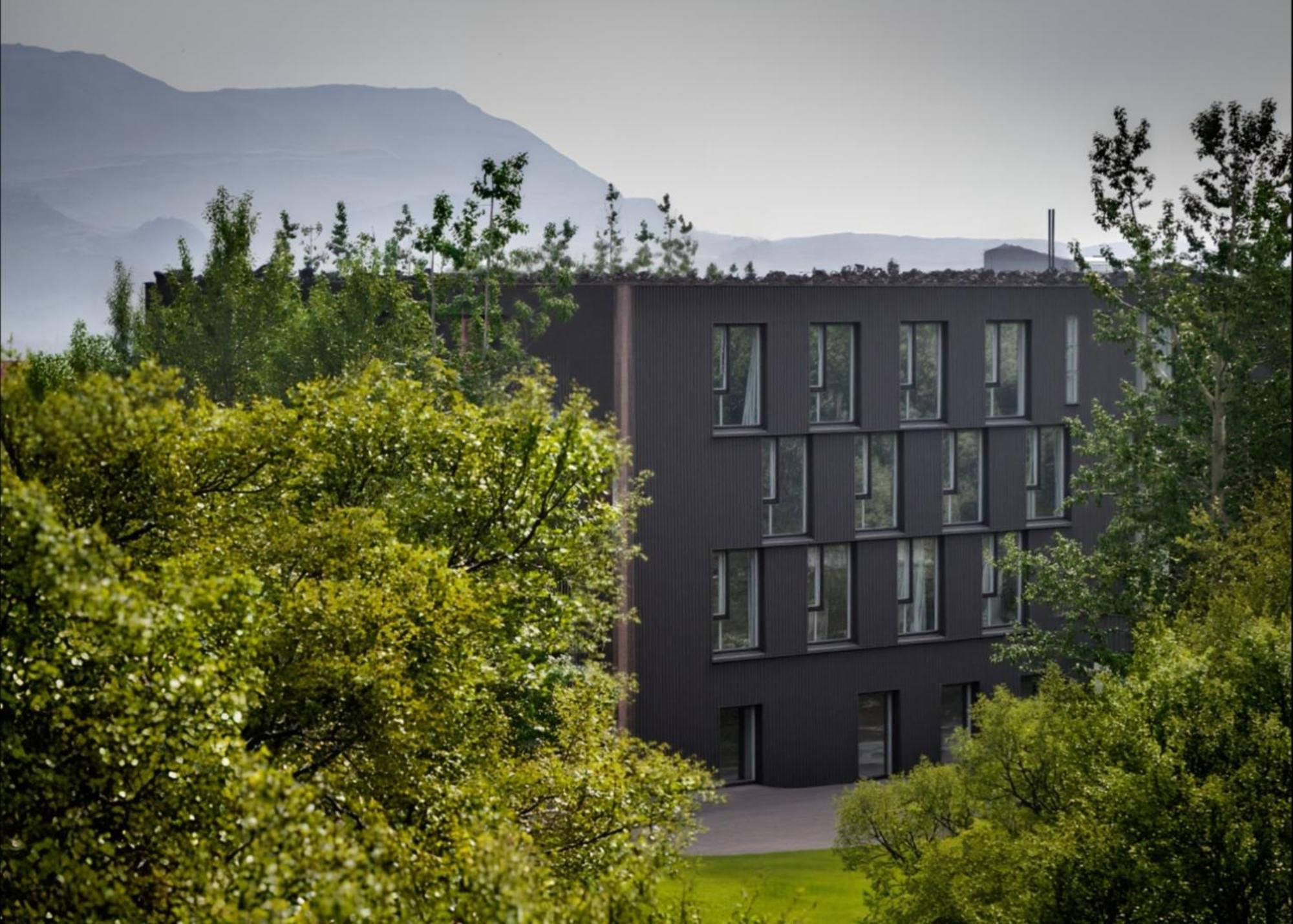 Hotel Bifroest Екстер'єр фото